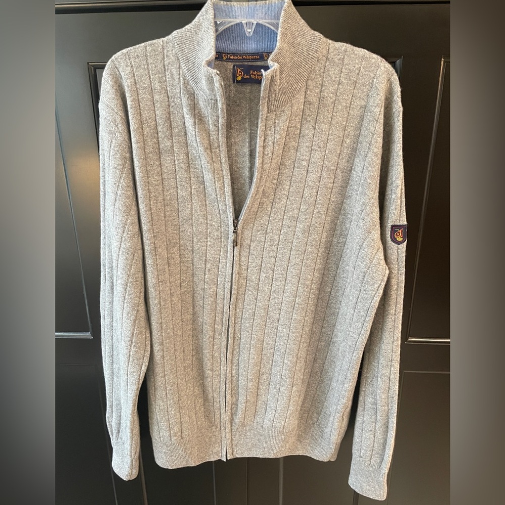 100% Lambswool Men’s zipper cardigan